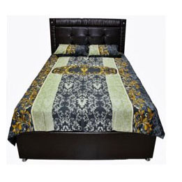 Кровати собственного производства компании Адамант, Россия.