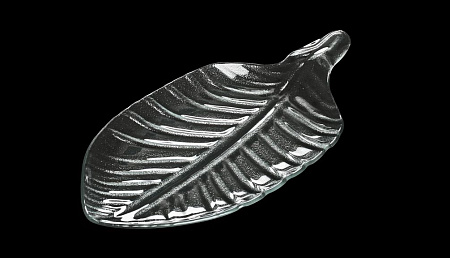 Тарелка 140*80 мм. для сервировки прозр. стекло 3D